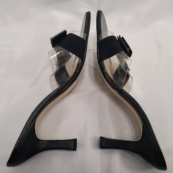 Lucy Pereda Black Leather Heels with bow - Picture 6 of 9